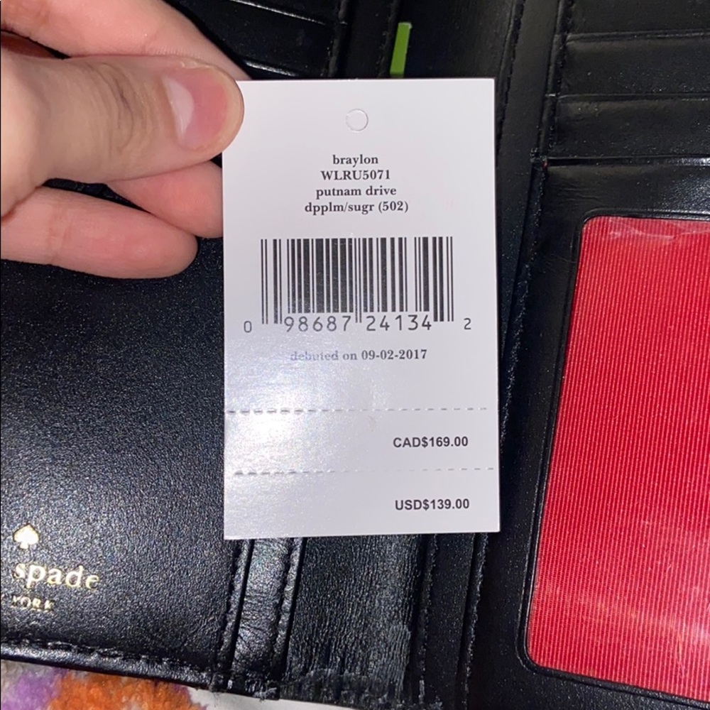 Kate Spade wallet - Picture 5 of 6